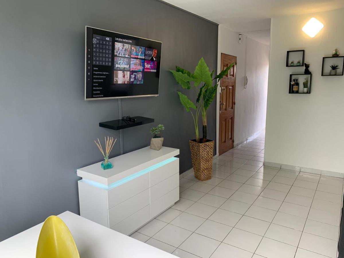 Appartement Mussae Les Abymes Esterno foto